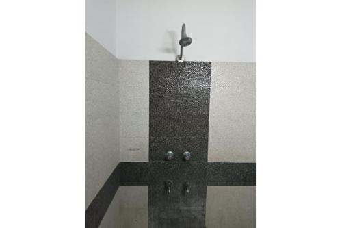 rajmahal-comforts-standard-room-3